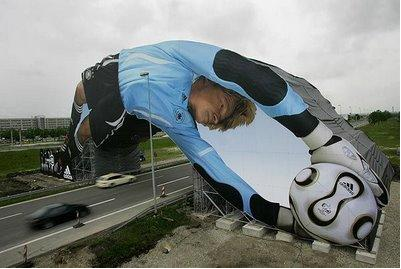Ambient Marketing - Le opere d’arte di Adidas Football