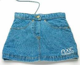 AMBIENT MARKETING - Con Axe fantasie negli internet cafè