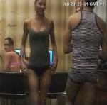 Viral Site - Due modelle occupano il sito web della Diesel