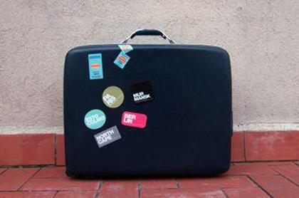 eBay - All’asta una valigia da 2 milioni di euro