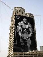 Powerhouse Gym: Corpi in costruzione