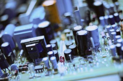 Topless meeting: L’importanza di guardarsi negli occhi