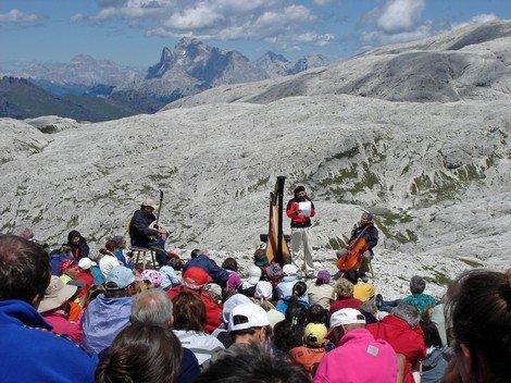 Dolomiti_pronti_a_passeggiare