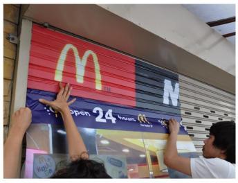 guerrilla_per_mc_donald's_24_hours_1