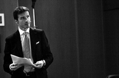 "Così poco destino nei vostri sguardi" 