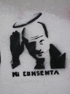 Siamo_tutti_graffitari_Contro_Berlusconi_e_la_sua_politica_del_senso_comune_fermiamo_l'attacco_all'arte_1