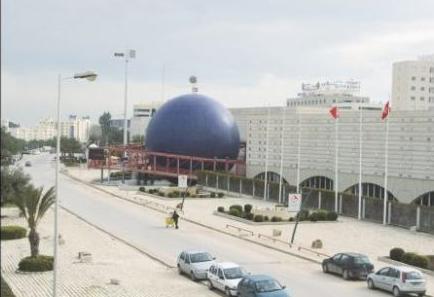 Ambient Marketing in Tunisia per l'apertura di Golden Bowling prima