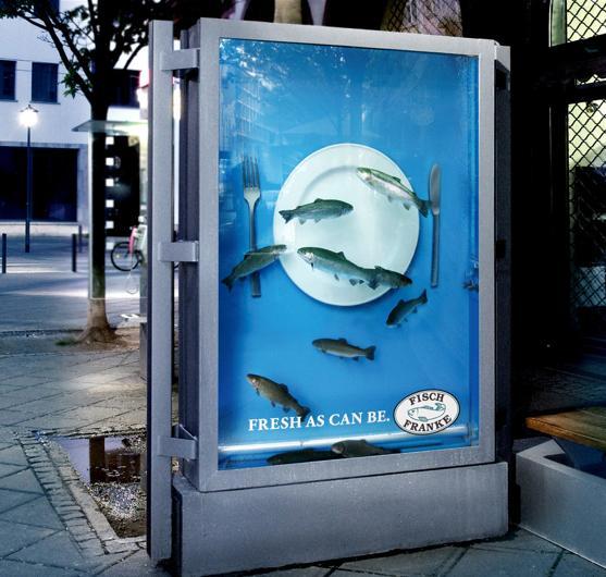 Billboard Vivente di Fish Franke