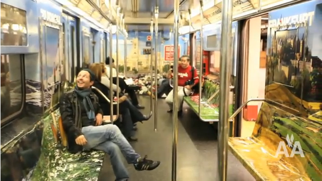 American Airlines, toccare il cielo da una metropolitana! [VIRAL VIDEO]