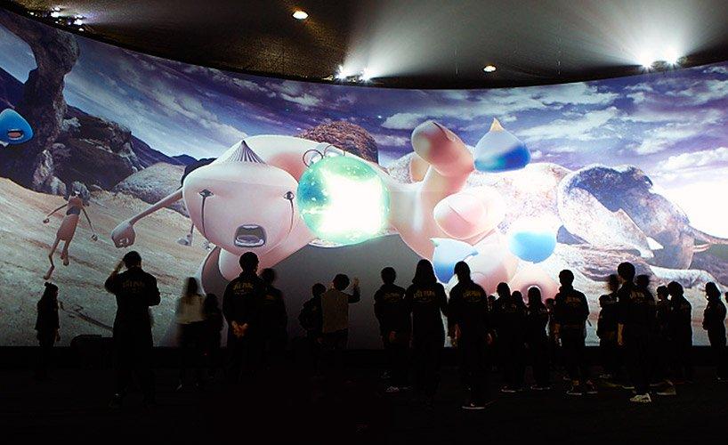 RealtÃ  oltre l'immaginazione: un parco virtuale in 4D!