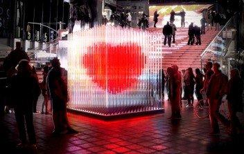 San Valentino: New York celebra l'amore con un'installazione