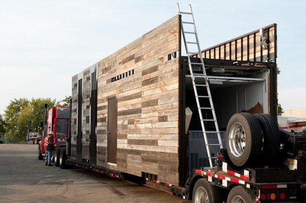 Starbucks lancia i temporary shop "mobili"