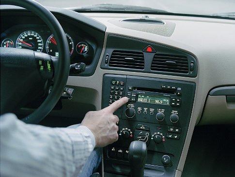 francesco_piccolo_spotify_unisce_mobile_automotive