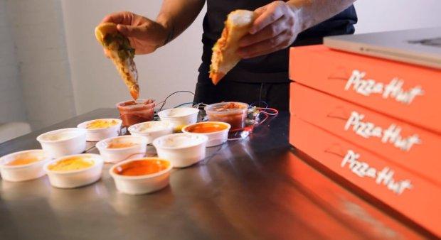 MaKey MaKey trasforma Pizza Hut in musica [VIDEO]