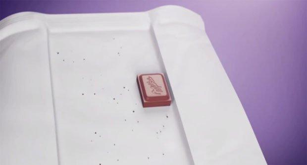 Milka sfida i golosi con l'ultimo pezzo di cioccolato