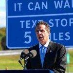 Nello stato di New York arrivano le texting zones: le aree di sosta per inviare sms