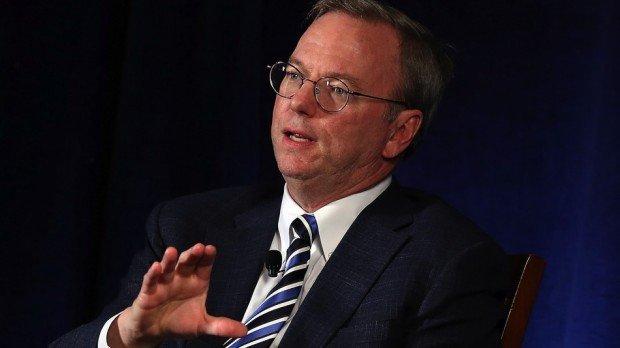 Secondo Eric Schmidt il futuro dell’editoria passerà per i tablet Secondo Eric Schmidt il futuro dell’editoria passerà per i tablet