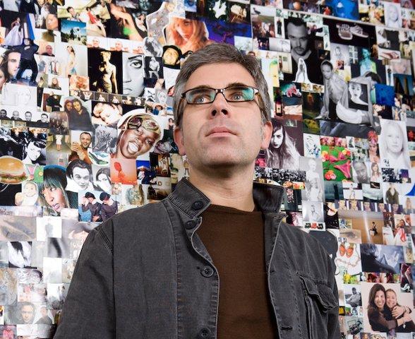 Transmedia Storytelling e Comunicazione: l'arte di creare mondi