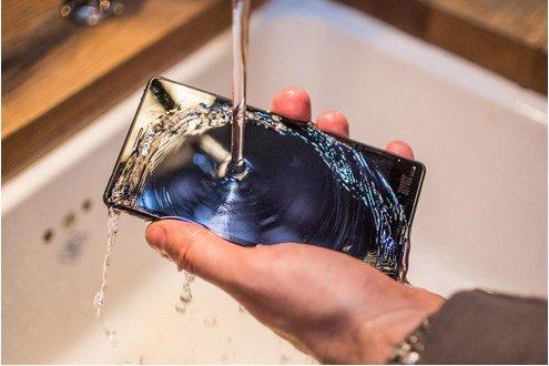 5-smartphone_Sony Xperia M4 Aqua