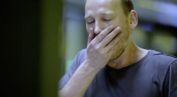 La pubblicità che fa sbadigliare (ma non per noia) [VIDEO]