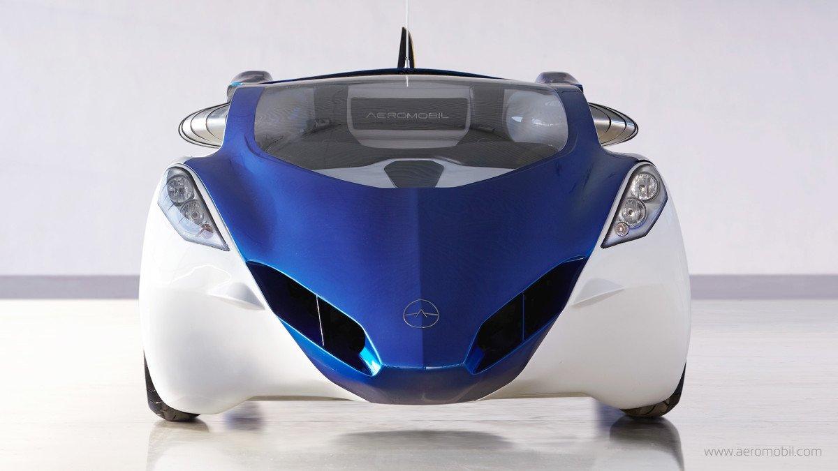 Le automobili volanti non esistono Ci pensa AeroMobil