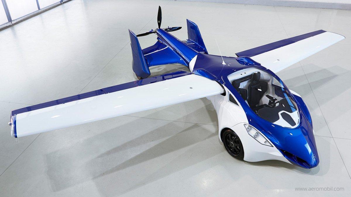 Le automobili volanti non esistono Ci pensa AeroMobil