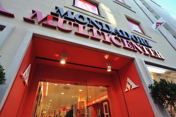 Mondadori acquisisce Banzai e diventa primo editore digitale italiano