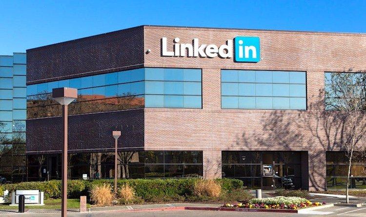 Microsoft e LinkedIn ecco come i CEO hanno annunciato l'acquisizione ai propri dipendenti