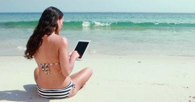 Le sei cose da non fare sui social durante le vacanze estive