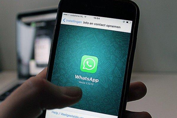 WhatsApp e Facebook, cambia la privacy e arriva il servizio for Business