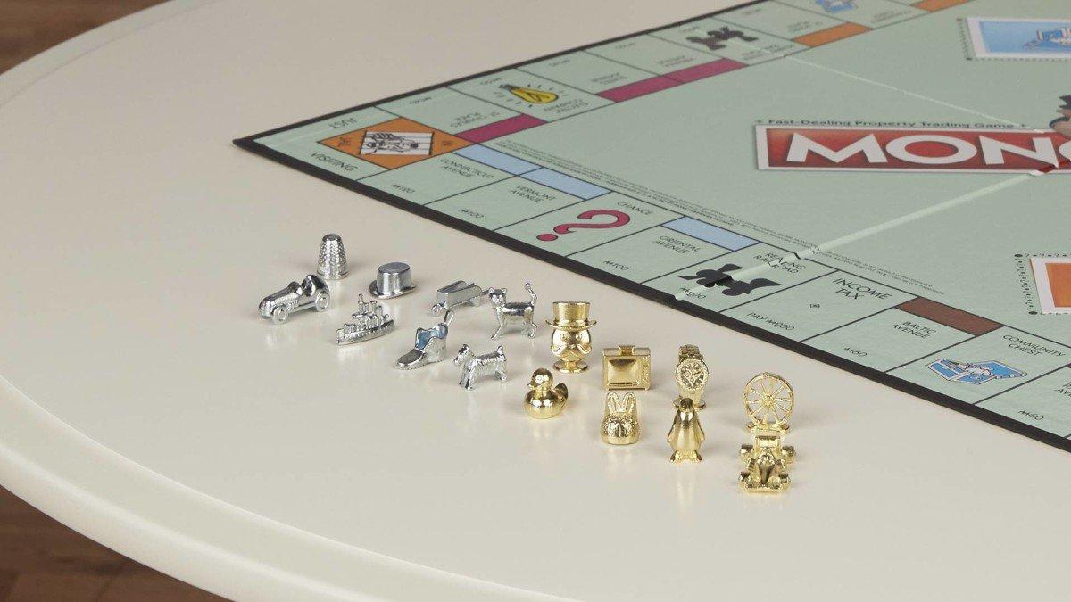 Monopoly sostituisce tre pedine