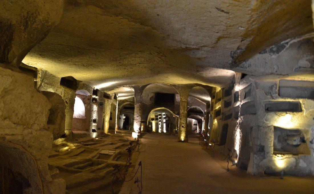 Catacombe_di_San_Gennaro._0078