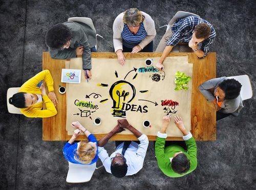 A lezione di Design Thinking: imparare a risolvere problemi e creare innovazione per un mercato in continuo cambiamento