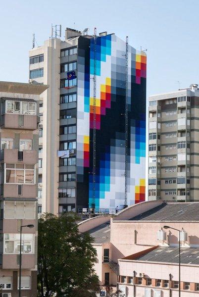 River _island_man_punta_sulla_streetart_di_FelipePantone