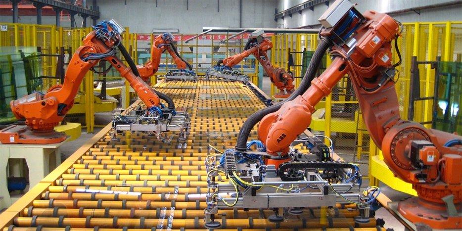 quando-il-collega-e-un-robot-e-triplica-lefficienza-del-lavoro