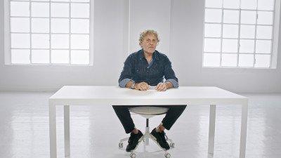 Diesel cerca un Ceo (per una settimana). Non conta il curriculum ma saper stare seduti