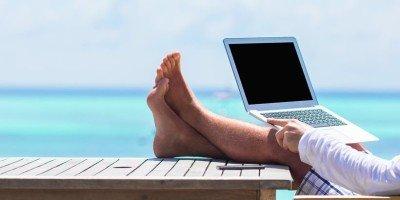 Non si vive di sola città, dateci un coworking in paradiso Non si vive di sola città, dateci un coworking in paradiso