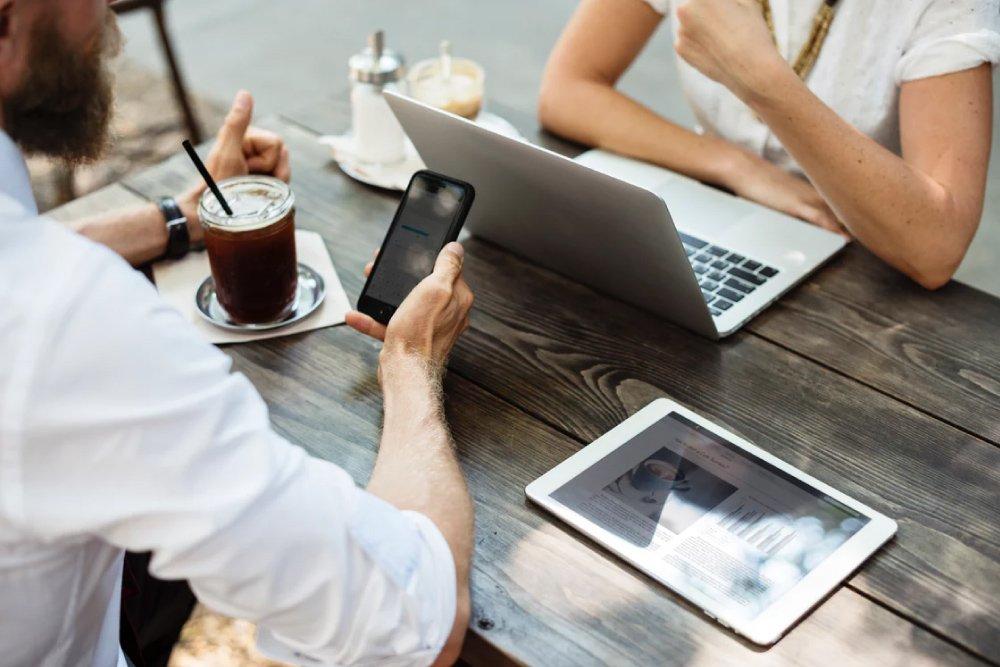 tre concetti social media