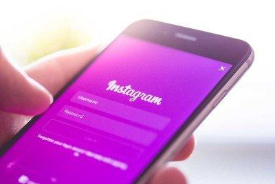 Instagram rimette mano all’algoritmo della discordia e torna al feed di una volta