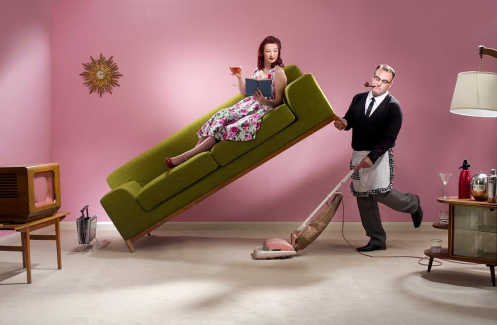 Social Decluttering