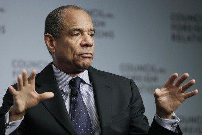 Chi è Kenneth I. Chenault, il primo afroamericano a sedere tra i boss di Facebook