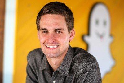 Snapchat chiude un altro trimestre col sorriso: crescono utenti e ricavi