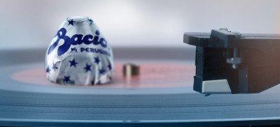 Anche Baci Perugina vuole la sua community e sbarca su Instagram con 2 profili