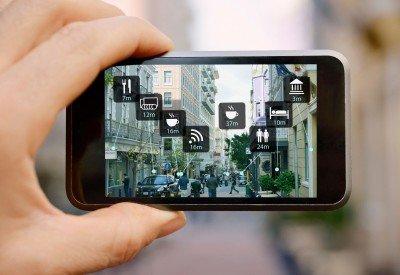 Perché pensiamo alla realtà aumentata come qualcosa di futuristico (anche se già la utilizziamo)