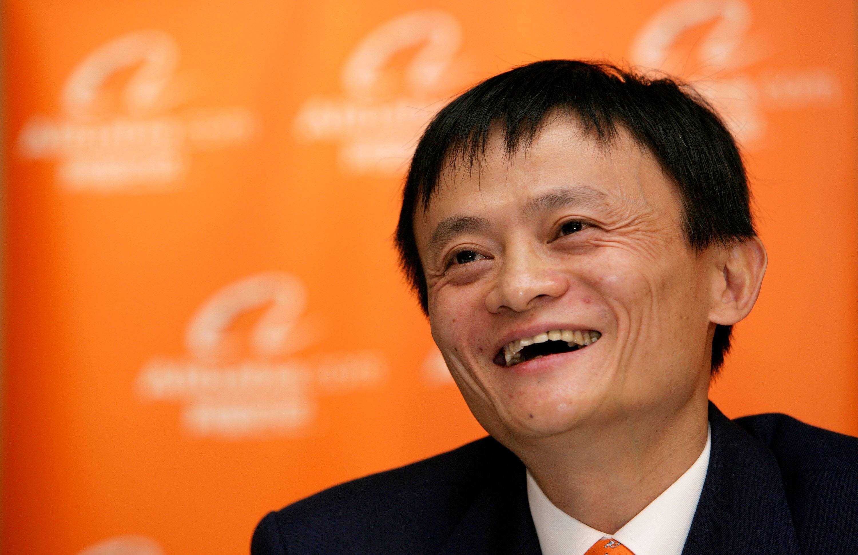 Conosciamo meglio Jack Ma, fondatore di Alibaba attraverso 15 frasi celebri