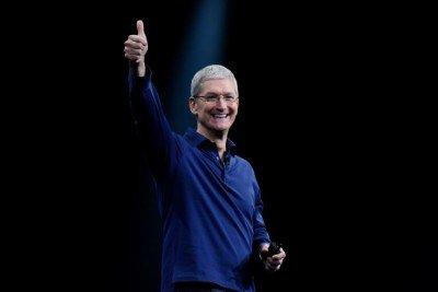 Apple oltre le attese. Cook: da iPhone X dati sorprendenti