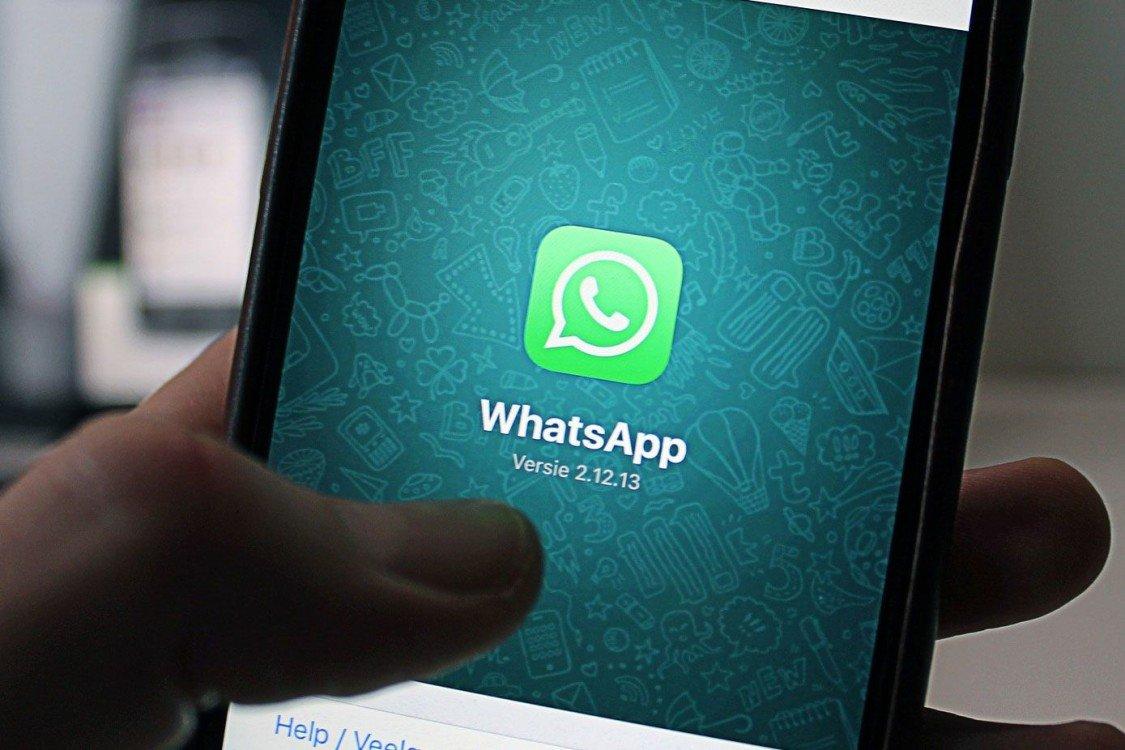 whatsapp-58af94265f9b586046b51b6e