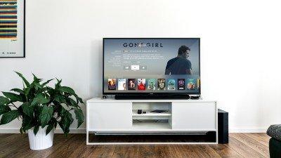 7 consigli per dormire bene anche dopo ore di binge watching
