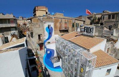La scatola di latta diventa street art grazie al progetto di Massimo Sirelli e liquirizia Amarelli