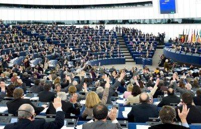 Wikipedia si riaccende, dopo la bocciatura della legge sul copyright